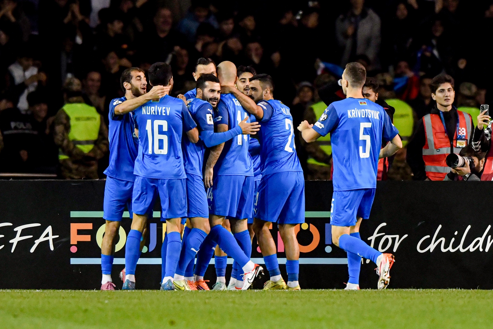 Azərbaycan millisi DÇ-2026-nın seçmə mərhələsində son oyununu keçirib - Fotolar