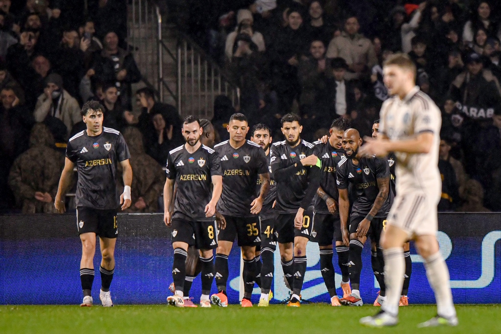 “Qarabağ” - “Ayaks” oyunu - Fotolar